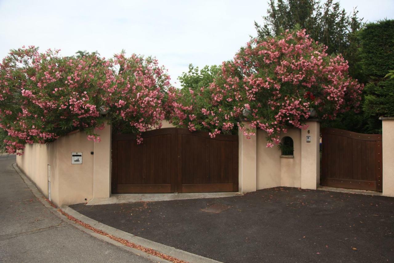 Gite Des Taillades Appartement Les Taillades Buitenkant foto